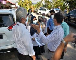 LAWATAN TURUN PADANG DATUK BANDAR BERKAITAN ISU PENIAGA / PENJAJA DUN PAROI