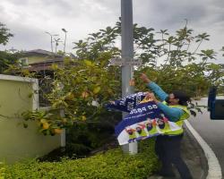 KERJA-KERJA MEMBUKA PAPAN IKLAN, BUNTING, BANNER HARAM