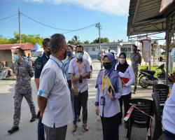 LAWATAN TURUN PADANG DATUK BANDAR KE KAWASAN PENJAJA DI TAMAN TELAWI DAN TAMAN PANCHOR JAYA