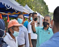 LAWATAN TURUN PADANG DATUK BANDAR BERKAITAN ISU PENIAGA / PENJAJA DUN PAROI