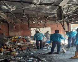 PEMBERSIHAN SAMPAH DI DALAM LOT KEDAI KOSONG 