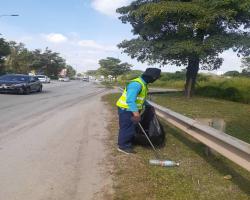 PEMBERSIHAN JALAN JKR