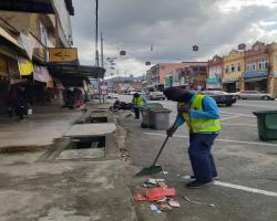 PEMBERSIHAN JALAN JKR