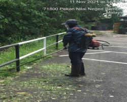 DALAM KAWASAN PASAR AWAM TAMAN SEMARAK