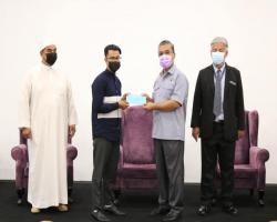 MAJLIS MERAIKAN PELAJAR CEMERLANG ANAK-ANAK KAKITANGAN MBS