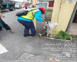 KERJA-KERJA MEMBUKA PAPAN IKLAN, BUNTING, BANNER HARAM