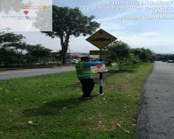  MEMBUKA PAPAN IKLAN/BUNTING/BANNER HARAM