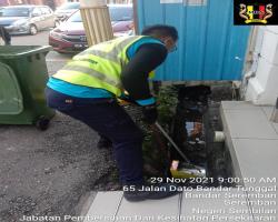 KERJA-KERJA PEMBERSIHAN JALAN JKR