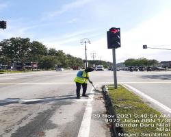 KERJA-KERJA PEMBERSIHAN JALAN JKR