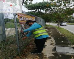  KERJA-KERJA MEMBUKA PAPAN IKLAN/BUNTING/BANNER HARAM