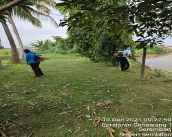 KERJA-KERJA PEMOTONGAN RUMPUT