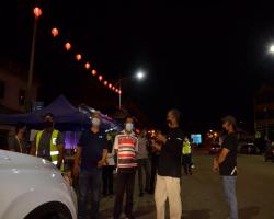 LAWATAN TURUN PADANG DATUK BANDAR BAGI PEMASANGAN LAMPU TANGLUNG