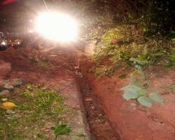 KERJA-KERJA PEMBAIKAN LONGKANG TERKAMBUS AKIBAT RUNTUHAN CERUN DI JALAN LINTANG, TERMINAL 1 SEREMBAN.TASK FORCE SEKITAR KAWASAN BBN