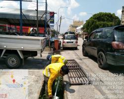 PEMBERSIHAN JALAN-JALAN PERSEKUTUAN DI SEREMBAN
