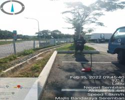 KAWASAN MEDAN SELERA TIARA BIZ,SENDAYAN.