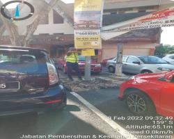 KERJA-KERJA MEMBUKA PAPAN IKLAN/BANTING/"BANNER" HARAM