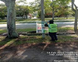 KERJA-KERJA MEMBUKA PAPAN IKLAN/BUNTING/BANNER HARAM