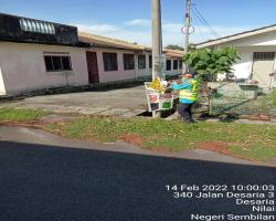 KERJA-KERJA MEMBUKA PAPAN IKLAN/BUNTING/BANNER HARAM