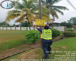 LAPORAN KERJA-KERJA MEMBUKA PAPAN IKLAN BANTING BANNER
