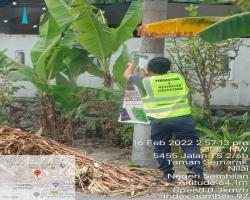 KERJA-KERJA MEMBUKA PAPAN IKLAN BUNTING BANNER HARAM 