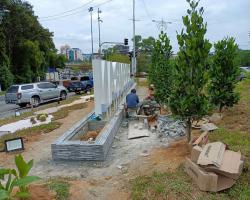  MENAIKTARAF LANDSKAP PINTU MASUK SEREMBAN  (JALAN SG. UJONG)