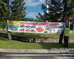 KERJA-KERJA MEMBUKA PAPAN IKLAN/BUNTING/BANNER HARAM