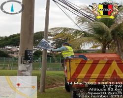 KERJA-KERJA MEMBUKA PAPAN IKLANBANTINGBANNER TIDAK SAH DAN TAMAT TEMPOH