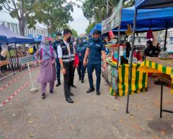 BAZAR RAMADHAN LOTUS'S STORE NILAI