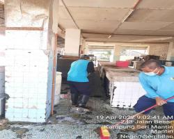 KERJA-KERJA PEMBERSIHAN PASAR