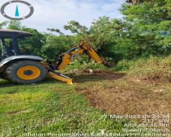  BANTUAN KERJA-KERJA PEMBERSIHAN SEMAK SAMUN