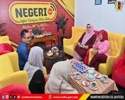 KUNJUNGAN HORMAT MAJLIS BANDARAYA SEREMBAN KE ATAS PENGARAH JABATAN PENYIARAN NEGERI SEMBILAN