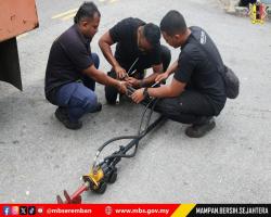 UJI CUBA 'MESIN KHAS' DI PROGRAM GOTONG ROYONG 