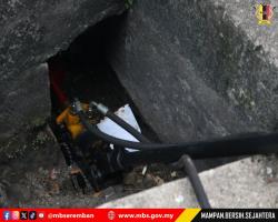 UJI CUBA 'MESIN KHAS' DI PROGRAM GOTONG ROYONG 