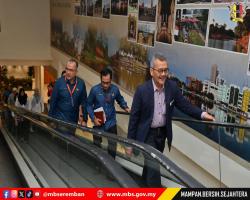 KUNJUNGAN DELEGASI ASEAN SUSTAINABLE URBANISATION FORUM KE MBS