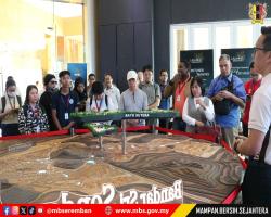 KUNJUNGAN DELEGASI ASEAN SUSTAINABLE URBANISATION FORUM KE MBS