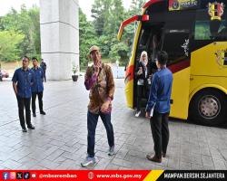 KUNJUNGAN DELEGASI ASEAN SUSTAINABLE URBANISATION FORUM KE MBS