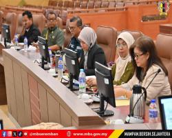 KUNJUNGAN HORMAT DAN LIBAT URUS JAJARAN PAIP GAS DI KAWASAN SEREMBAN OLEH PETRONAS GAS BERHAD