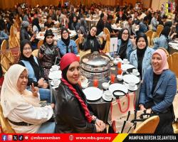 MAJLIS MAKAN MALAM SEMPENA ULANG TAHUN KE-5 MAJLIS BANDARAYA SEREMBAN