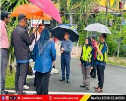 LAWATAN TURUN PADANG DATUK BANDAR