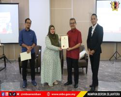 KURSUS PENGURUSAN KAUNTER PROFESIONAL: WAJAH MESRA MBS
