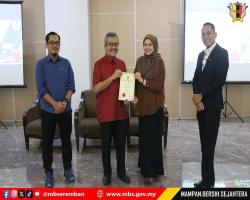 KURSUS PENGURUSAN KAUNTER PROFESIONAL: WAJAH MESRA MBS