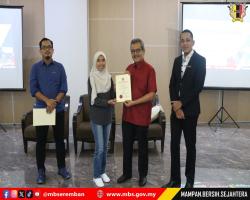 KURSUS PENGURUSAN KAUNTER PROFESIONAL: WAJAH MESRA MBS