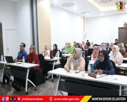 KURSUS PENGURUSAN KAUNTER PROFESIONAL: WAJAH MESRA MBS