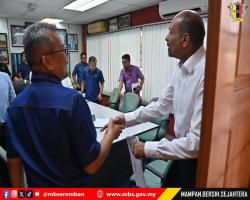 LAWATAN KETUA SETIAUSAHA KEMENTERIAN BELIA DAN SUKAN KE PROJEK MENAIK TARAF STADIUM HOKI TAN SRI DATO’ HAJI MOHD SAID, SEREMBAN 2, NEGERI SEMBILAN