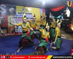 LORONG SENI SEREMBAN TERIMA ANUGERAH LORONG SENI TERPANJANG DI MALAYSIA OLEH MBOR