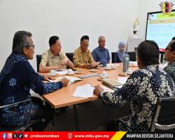 KUNJUNGAN HORMAT YB TUAN YAP YEW WENG, ADUN MAMBAU KEPADA YBHG. DATUK  BANDAR MAJLIS BANDARAYA SEREMBAN