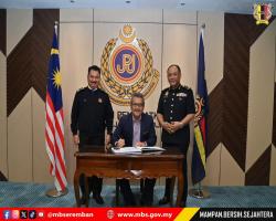 KUNJUNGAN HORMAT YBHG. DATUK BANDAR MAJLIS BANDARAYA SEREMBAN KEPADA PENGARAH KANAN PENGUATKUASA JABATAN PENGANGKUTAN JALAN MALAYSIA