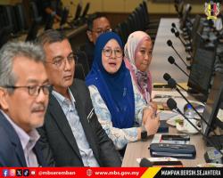 KUNJUNGAN HORMAT YBHG. DATUK BANDAR MAJLIS BANDARAYA SEREMBAN KEPADA PENGARAH KANAN PENGUATKUASA JABATAN PENGANGKUTAN JALAN MALAYSIA