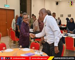 MAJLIS PENYERAHAN SURAT LANTIKAN PENGANJURAN BAZAR RAMADAN DALAM KAWASAN MAJLIS BANDARAYA SEREMBAN