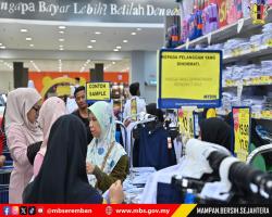 PROGRAM SUMBANGAN PERALATAN BACK TO SCHOOL